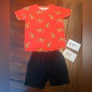 SOLD Bums and Roses Go Get Em Tiger Short Sleeve Tee and Shorts Bamboo Set
